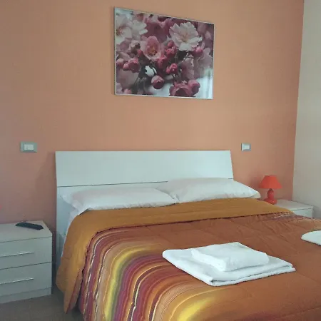 Spqr Bed and Breakfast *